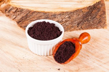 toz acai Brezilyalı meyve-Euterpe oleracea verir