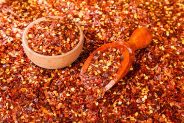 kırmızı biber veya kırmızı biber ezilmiş 