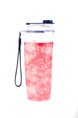 Sıvı içmek için plastik şişeler