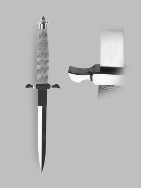 Kılıç kını ile bıçak mücadele