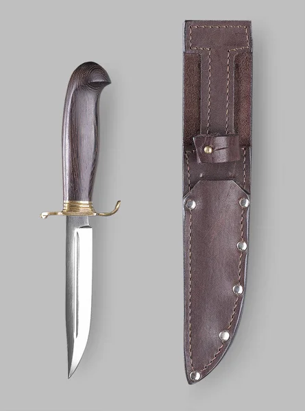 Vojenský nůž s pochvou Royalty Free Stock Obrázky