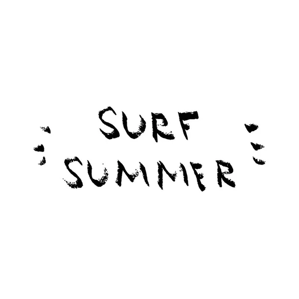 Surfing surat musim panas. Kutipan musim panas; huruf hitam di belakang putih - Stok Vektor
