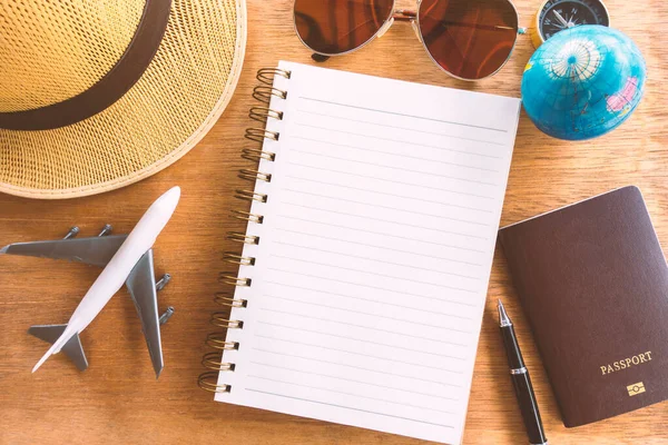 Tatil gezisi için seyahat aksesuarları