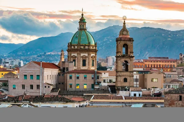 Italia Sicilia Provincia Palermo Palermo Cúpula Campanario Iglesia Barroca Del — Foto de Stock