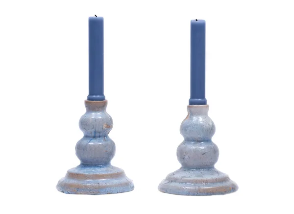 蓝色粘土陶瓷持有人和蓝色蜡烛 — 图库照片