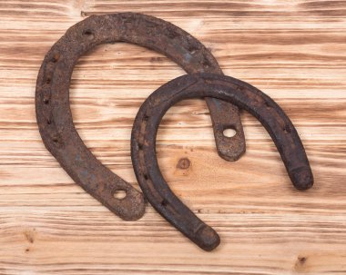 Eski paslı vintage iyi şanslar at nalı