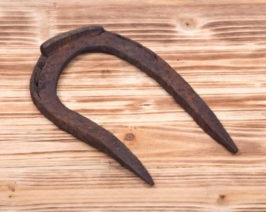 Eski paslı vintage iyi şanslar at nalı