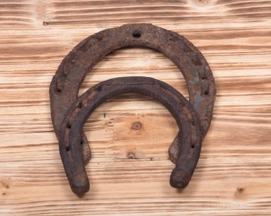 Eski paslı vintage iyi şanslar at nalı