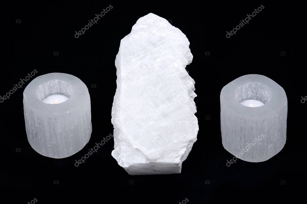 White mexican fish tail selenite and selenite cylinder tea light holder