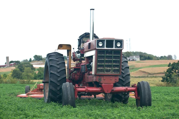 Oude vintage trekker — Stockfoto