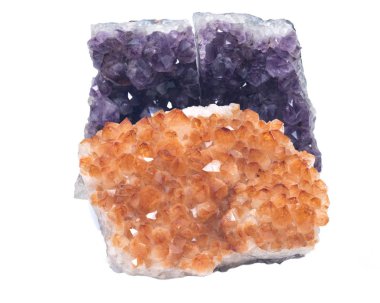 Ametist druzy kümeleri tarafından çevrili citrine druzy küme