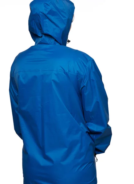Junge Frau Trägt Blauen Regenmantel Mit Kapuze Auf Weißem Hintergrund — Stockfoto