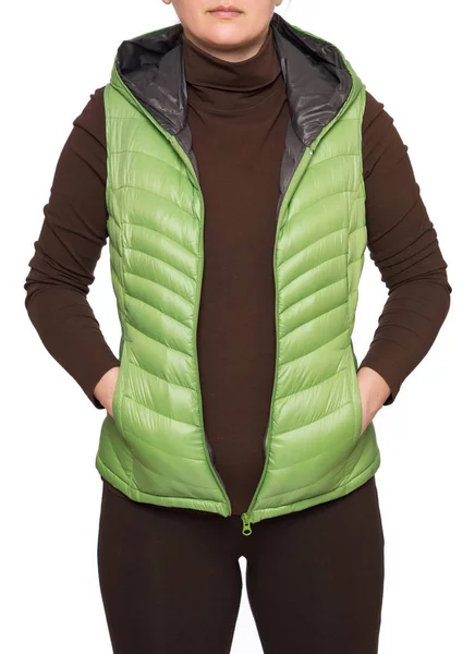 Junge Frau Trägt Hellgrüne Kapuzenjacke Verpackbare Daunenweste Isoliert Auf Weißem — Stockfoto