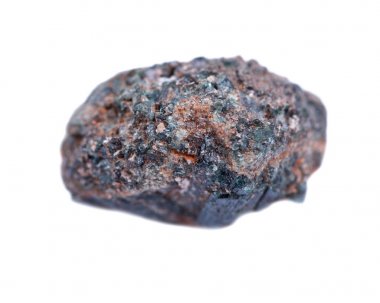Beyaz arka plan üzerinde izole Tanzanya kristalize alexandrite