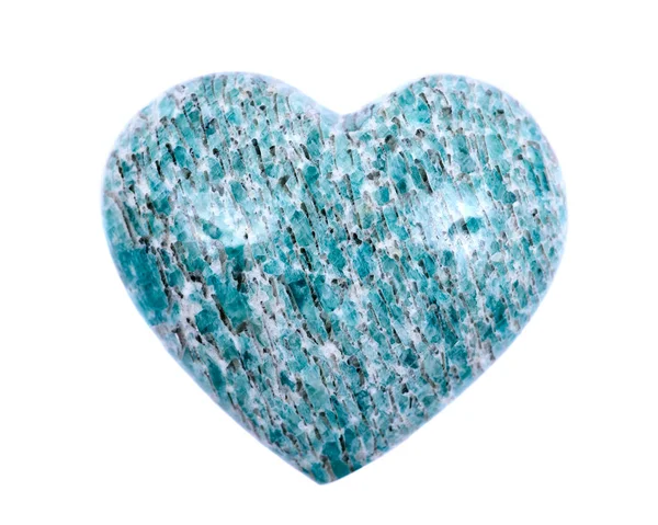 İzole üzerinde beyaz arka plan cilalı bir kalp, Madagaskar, dumanlı kuvars ile yeşil amazonite oyulmuş