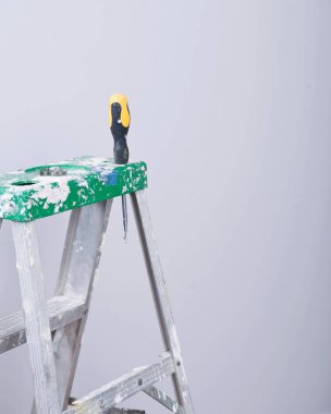 Tornavida içinde ev remodeling altında merdivenle İnşaat