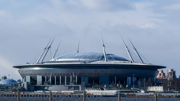 Zenit-St. Petersburg arenada yeni bir futbol stadyumu.