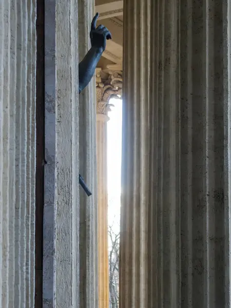 Colonata de colunas coríntias — Fotografia de Stock