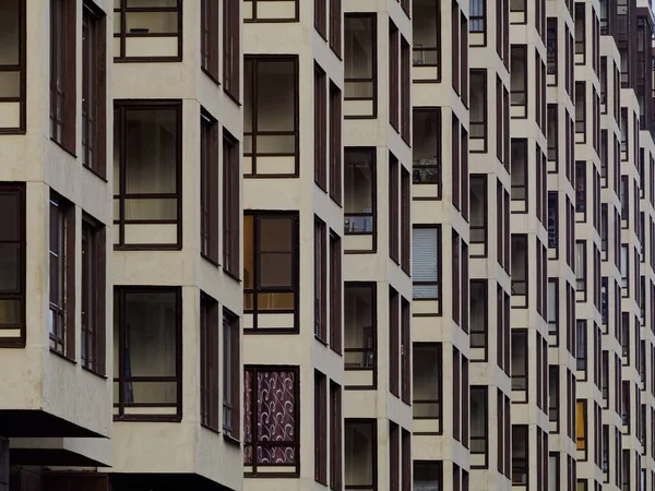 Nowe Budynki Sankt Petersburgu Identyczne Apartamenty Monotonnych Pudełkach Domów — Zdjęcie stockowe