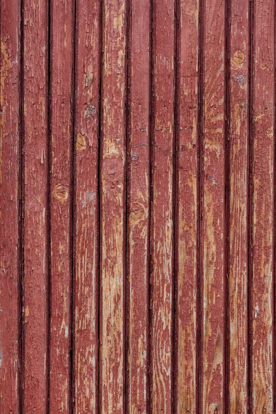 テクスチャの赤い木製のスラット、レールの壁。欠けをクローズ アップ — ストック写真