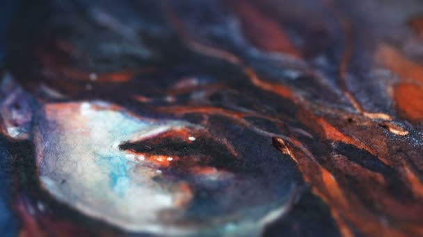 aquarelle dans un cadre rond en bois sur une étagère. Plantes vertes sur fond. Studio de Bohême. surréalisme fantaisie art peinture. Personne. 