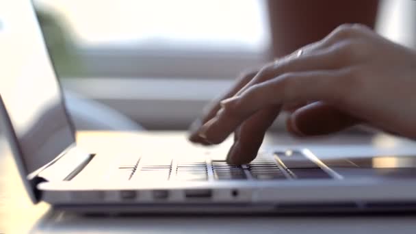 Female hands using computer laptop. Vintage filter — Stock Video