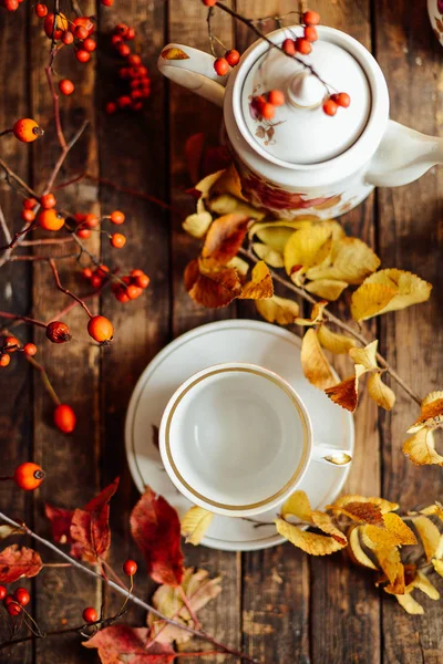 A rusztikus elegáns stílus tea. Tea Party. Egy csésze zöld tea egy — Stock Fotó