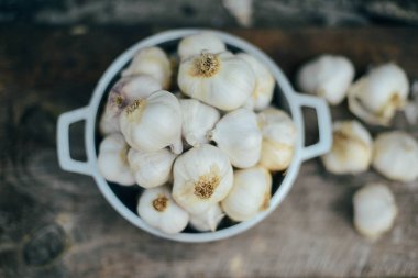 Sarımsak. Diş sarımsak ve sarımsak ampul ben