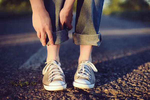 Feet women in the walking on the park and relax time on holiday. — Stock Photo, Image