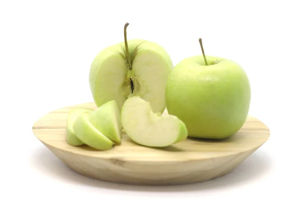 Zelená Jablka Talíři Izolovaném Bílém Pozadí — Stock fotografie