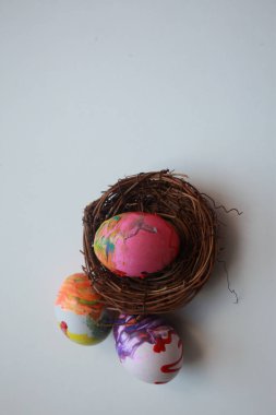 Geleneksel parlak yumurta Paskalya için