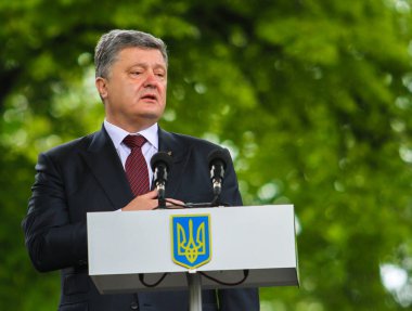 Ukrayna petro poroshenko başkanı