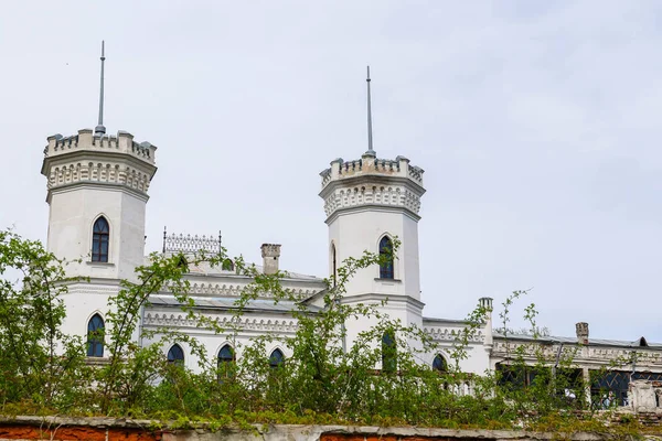 Sharovka Ukrainisches Gebäude Aus Weißem Stein Neogotischen Stil Des Späten — Stockfoto