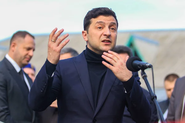 Novi Sanzhary, 5 Mart 2020 - Ukrayna Devlet Başkanı Volodymyr Zelensky
