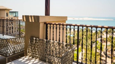 Dubai. 2016 yaz. Loggia lüks otel dört mevsim otel Jumeirah Arap tarzında.