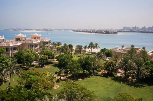 Dubaj. V létě 2016. Oasis hotel Kempinski The Palm na Perského zálivu Jumeirah. — Stock fotografie