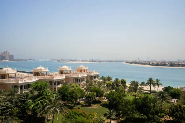 Dubai. No verão de 2016. Oásis do Hotel Kempinski The Palm no Golfo Pérsico, Jumeirah . — Fotografia de Stock