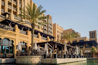 Dubai. 2016 yaz. Su oasis Çekme Makinası Madinat Jumeirah Mina A Salam.