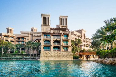 Dubai. 2016 yaz. Su oasis Çekme Makinası Madinat Jumeirah Mina A Salam.