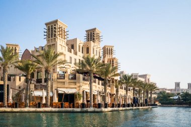 Dubai. 2016 yaz. Su oasis Çekme Makinası Madinat Jumeirah Mina A Salam.