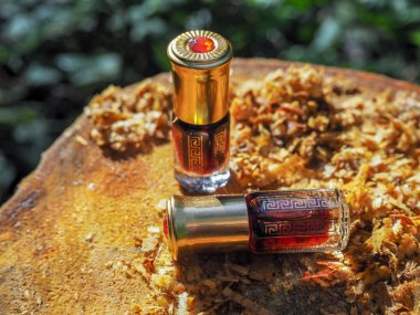 Kokulu yağ. Kokulu yağ. Arap Attar küçük şişe.