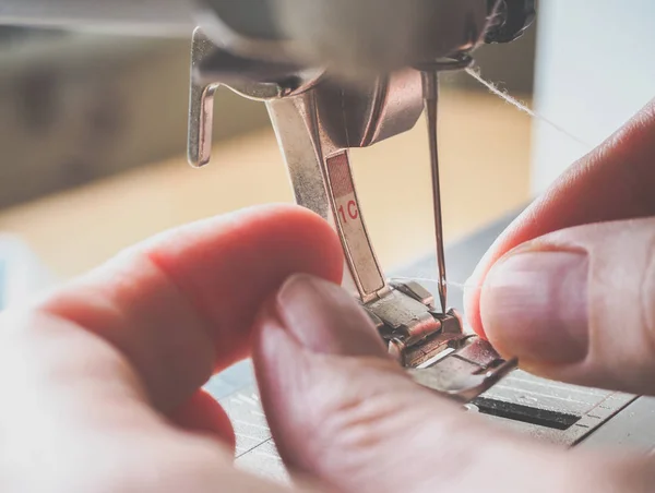 Sewing Process Close Sewing Machine Presser Foot Needle Sewing Machine — Stock Photo, Image