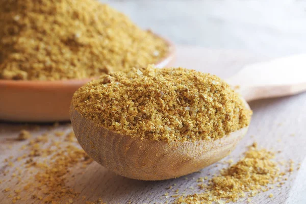 yemek pişirmek için kullanılan organik gurme sıcak yerde baharatlar.