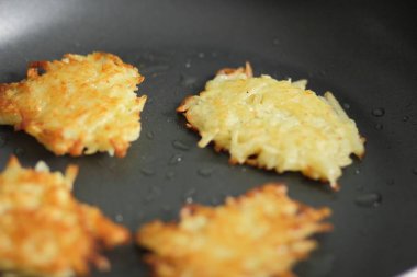 İştah açıcı draniki - şef aşçılar