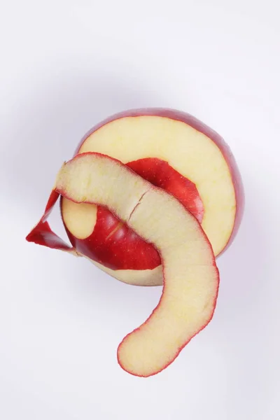 Apple kůrou k snídani — Stock fotografie