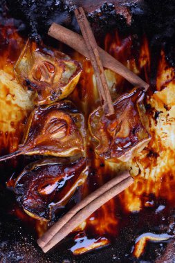 Bal ve tarçın için Restoran ile Armut tatlısı