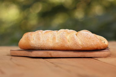 Yalnızca gelen retro tarzı fırında süzme peynir ile Yunan pasta