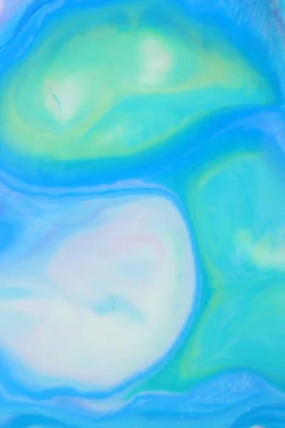 デザイナー、青の背景をぼかすための液体、創造的なパターンを描画した抽象的な青い緑背景 — ストック写真