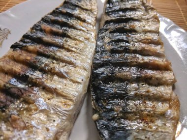 Bir bambu stand, Öğle Yemeği, basit gıda, üstten görünüm, boş alanı, Minimalizm, balık ızgara uskumru balık ev mutfak