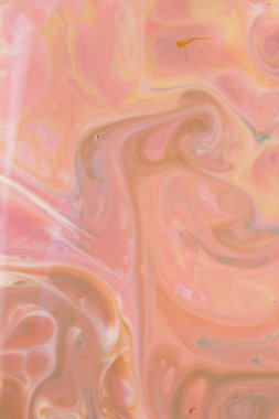 Holografik çok renkli arka plan üzerinde sıvı, pastel desen, çok renkli doku ile boya boşanmalar, lekeleri süt, sanat, minimalist arka plan, tasarımcı için pop art boş